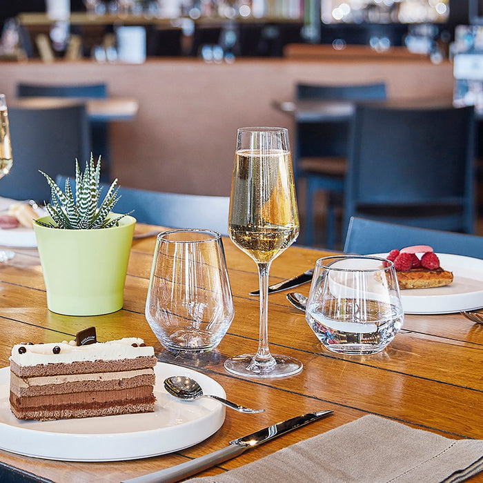 V13HC732A51AB4121A3C5DBDECDF0750D0B8R5339738P5