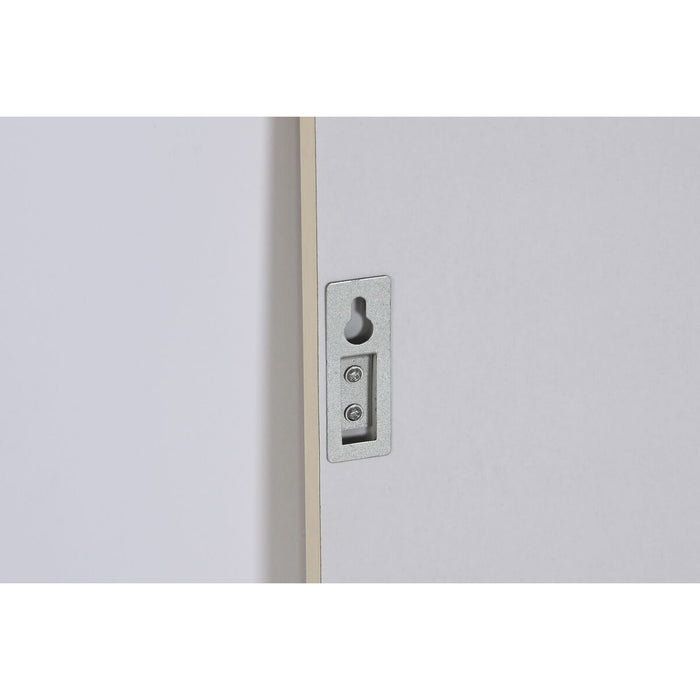 V6H4A7E23C7B97A32F81C029581CC1895C5R6379763P3