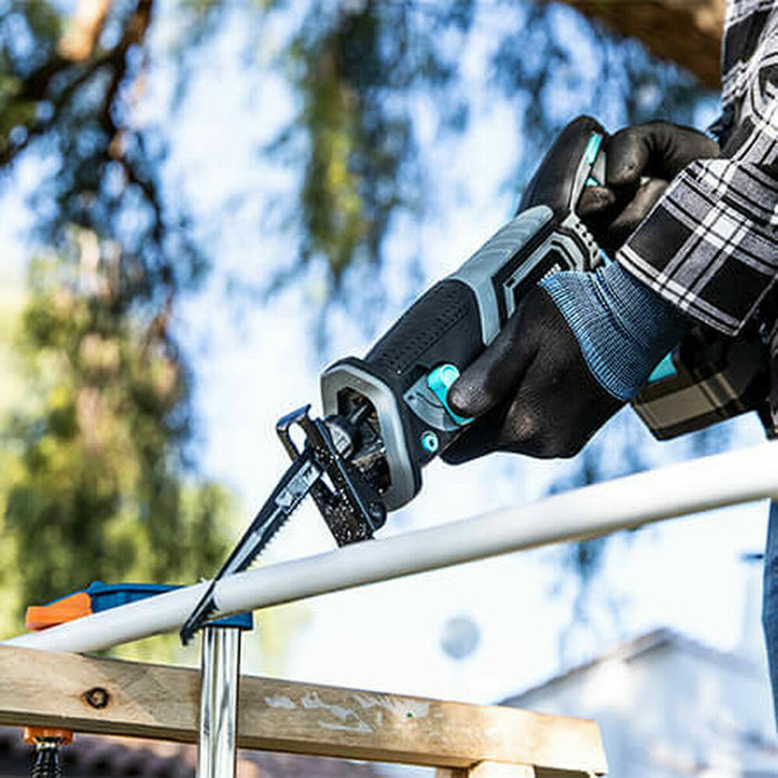 V8HA15750689FB5006176CEDEB4D2F4A40FR2314558P3