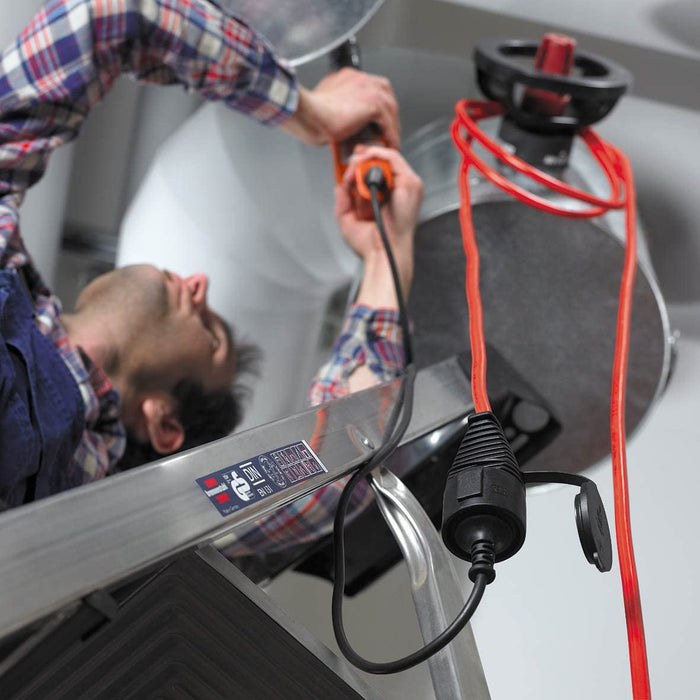 Baustellen-Verlängerungskabel (10m Kabel, für den Einsatz im Außenbereich IP44) rot