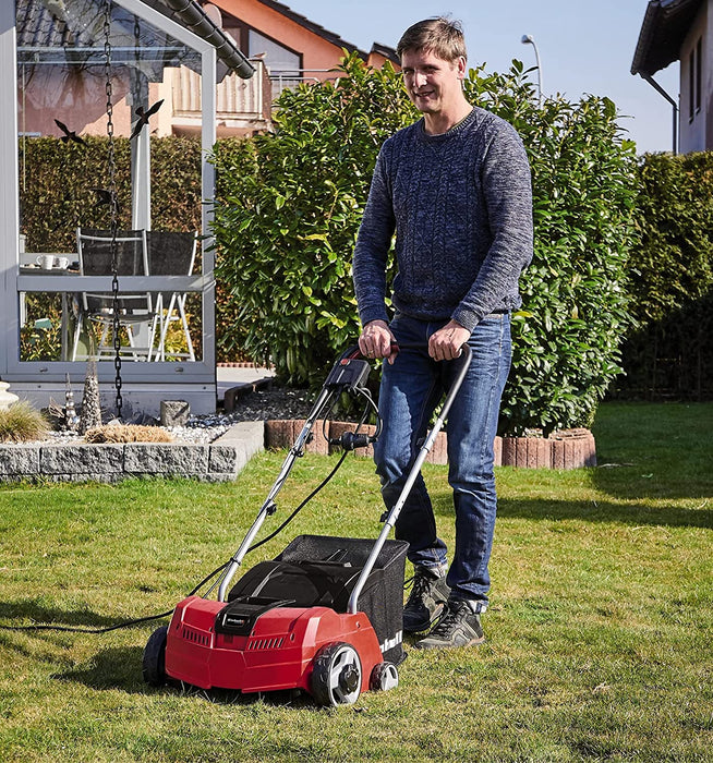 Einhell Elektro-Vertikutierer-Lüfter (230 V, bis 300 m², 1.2 W, 28l Fangsack, 31 cm Arbeitsbreite,kugelgelagerte Messerwalze + Lüfterwalze, 3 Stufen)