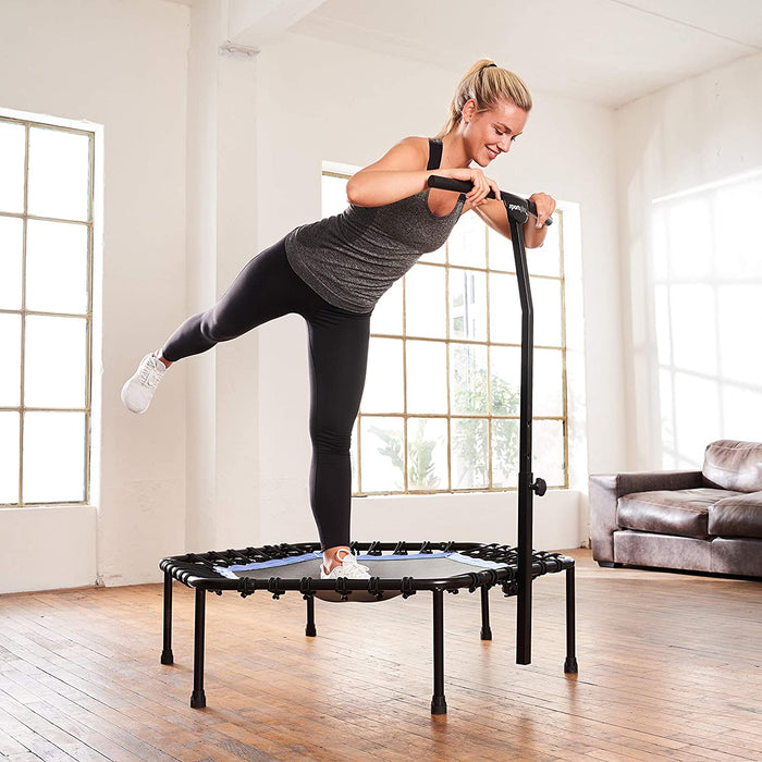 Fitness Trampolin für zuhause | auch mit Klappfunktion, mit Haltestange (5-fach höhenverstellbar), weiche Gummiseilfederung, sehr leise 