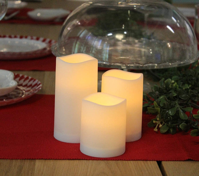 Flammenlose Kunststoff-Stumpenkerzen für Außen- und Innenbereich, LED-Kerzen mit Fernbedienung und Timer, 3 Kerzen, verwendet durch 3 AAA-Batterien