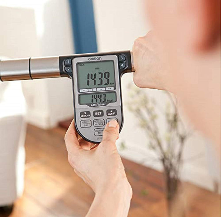 Ganzkörperanalyse-Waage mit Hand-zu-Fuß-Messung, blau - misst Körperfett, Gewicht, Viszeralfett, Skelettmuskelmasse, Kaloriengrundumsatz und BMI