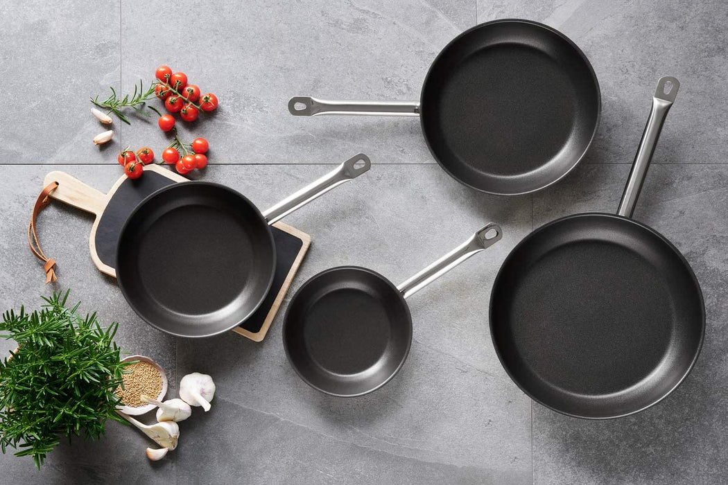 GastroSUS Bratpfanne Industar mit DIAMAS Pro Beschichtung, Testsieger Stiftung Warentest 1/2021, Edelstahl, 28 cm