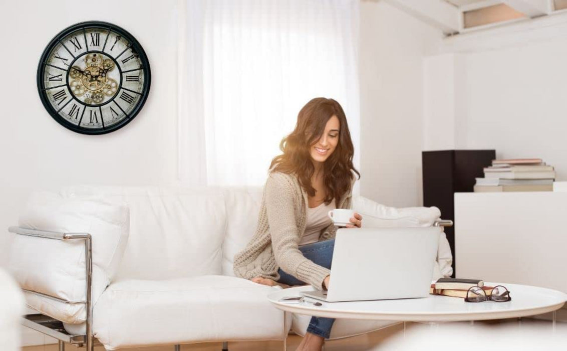 Große Vintage Metall Glas Wanduhr in XXL mit bewegenden Zahnrädern Römische Ziffern Zahnrad Wanduhr Wohnzimmer Wand Uhr Deko Schwarz Gold Ø46 cm 