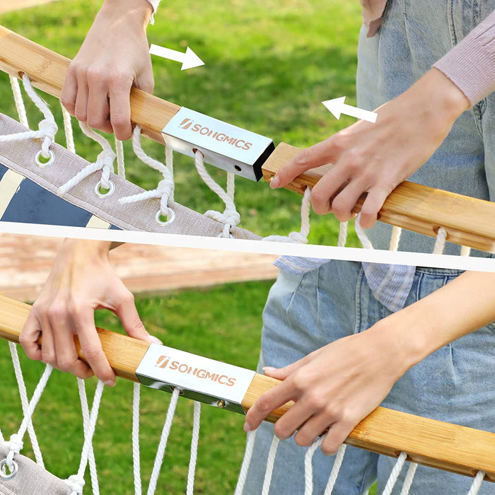 Hängematte, gepolstert, gesteppt, mit teilbaren gebogenen Bambusstangen, mit Kopfstütze, 200 x 140 cm, bis 225 kg belastbar, Blaue und beige Rauten