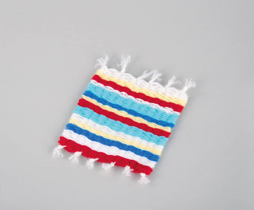 Holz Webrahmen, 23x23 cm, quadratisch, Webbreite 18 cm, All-in-one-Starterset mit Rahmen, Wolle, Garn, Nadel, Webkamm, Schiffchen, Pinienholz