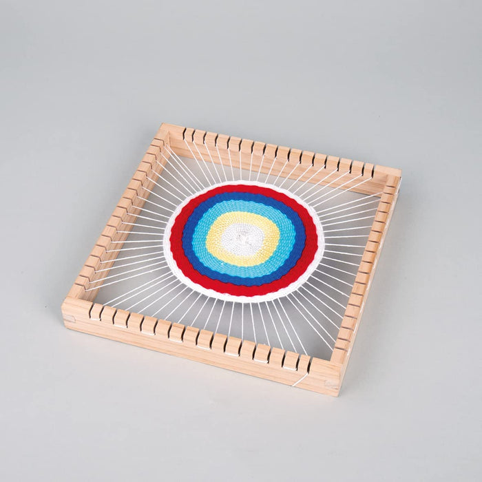 Holz Webrahmen, 23x23 cm, quadratisch, Webbreite 18 cm, All-in-one-Starterset mit Rahmen, Wolle, Garn, Nadel, Webkamm, Schiffchen, Pinienholz