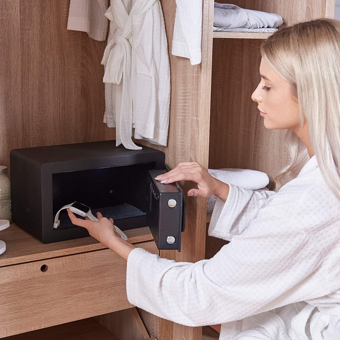 Motorisierter Hochsicherheits-Kompakttresor - Digitaler Pin-Code-Zugriff, lasergeschnittene Tür & Lockdown-Funktion + Override-Schlüssel