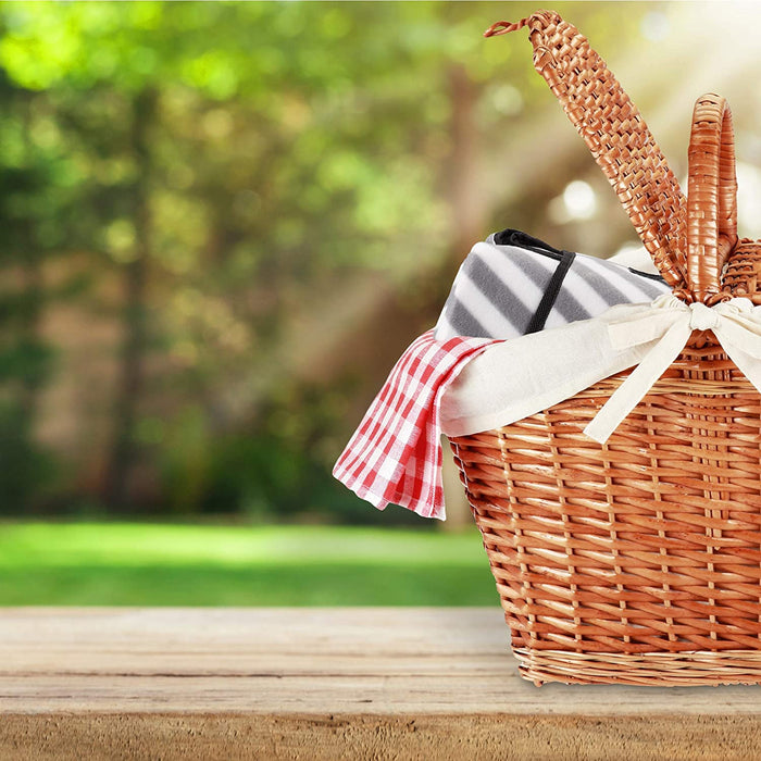 Picknickdecke XXL, 200 x 200 cm, wärmeisoliert, Faltbare Stranddecke, wasserdicht, mit Tragegriff, grau-weiß