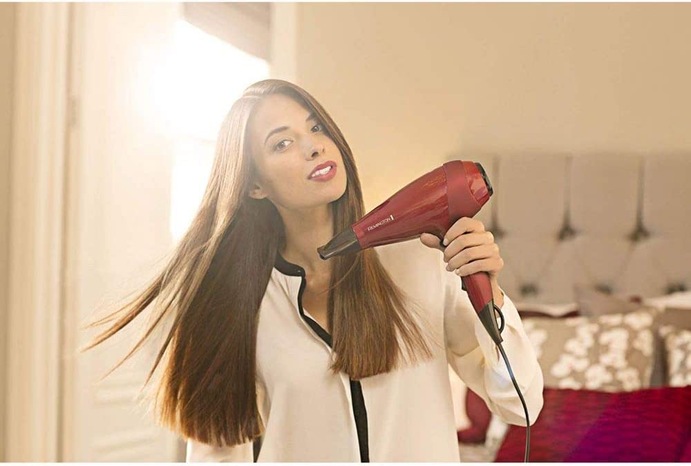 Remington Haartrockner Profi Ionen Silk (2400W, 140km/h, 3 Stylingaufsätze, angereichert mit Seidenprotein und Keramik, Ionen-Generator