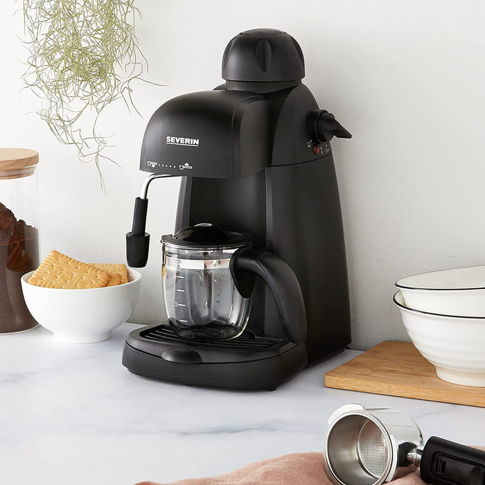 SEVERIN Espressomaschine, kleine Kaffeemaschine für bis zu 4 Tassen Espresso, Kaffeemaschine mit Milchschäumer für Kaffee-Milch-Spezialitäten