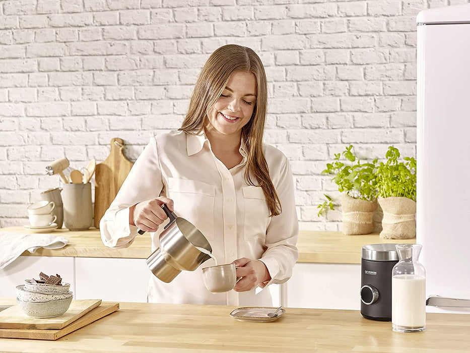 SEVERIN SPUMA 700 PLUS Induktions-Milchaufschäumer, elektrischer Milchaufschäumer ohne Anbrennen, spülmaschinengeeigneter Milchschäumer