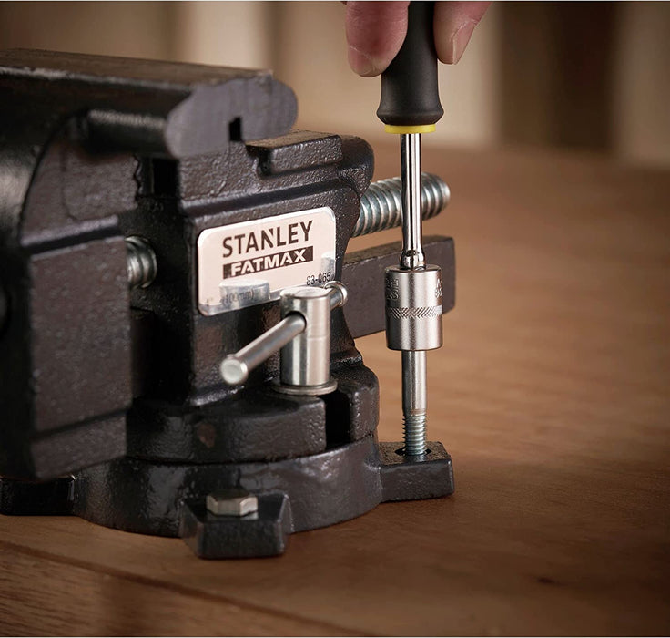 Stanley Schraubstock leichte Ausführung Gusseiserner Tischschraubstock mit 85mm Ausladung, 100mm Spannweite & 1110kg Spannkraft für den vielseitigen Einsatz