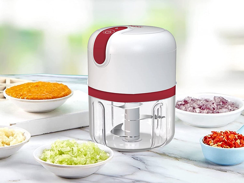 Zerkleinerer mit USB-Anschluss, Mini-Küchenmaschine, Kapazität 250 ml, Leistung 3,7 V, 3 Klingen aus Edelstahl, wiederaufladbarer Akku, Rot Weiß