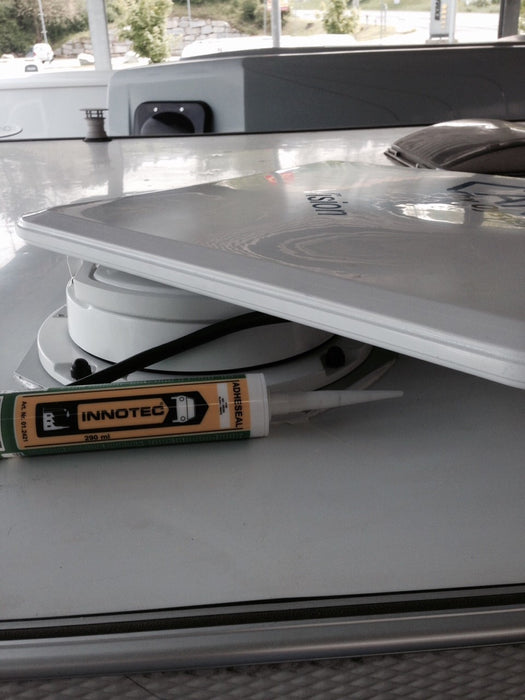 Innotec Adheseal Schwarz Kleb- und Dichtmasse auf MS-Polymerbasis - haftbar selbst auf heiklen Materialien - nass in nass überlackierbar - 290 ml Adheseal Dauerelastische Klebedichtmasse