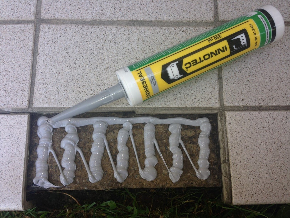 Innotec Adheseal Schwarz Kleb- und Dichtmasse auf MS-Polymerbasis - haftbar selbst auf heiklen Materialien - nass in nass überlackierbar - 290 ml Adheseal Dauerelastische Klebedichtmasse