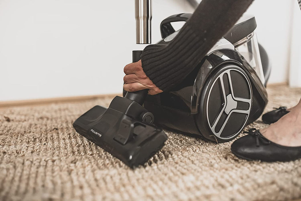 Beutelloser Bodenstaubsauger Compact Power XXL | 550 Watt | 2,5L Staubvolumen | Kompakt & leise | Extreme Saugleistung | Hocheffizienter Saugkopf | Schwarz/Grau 