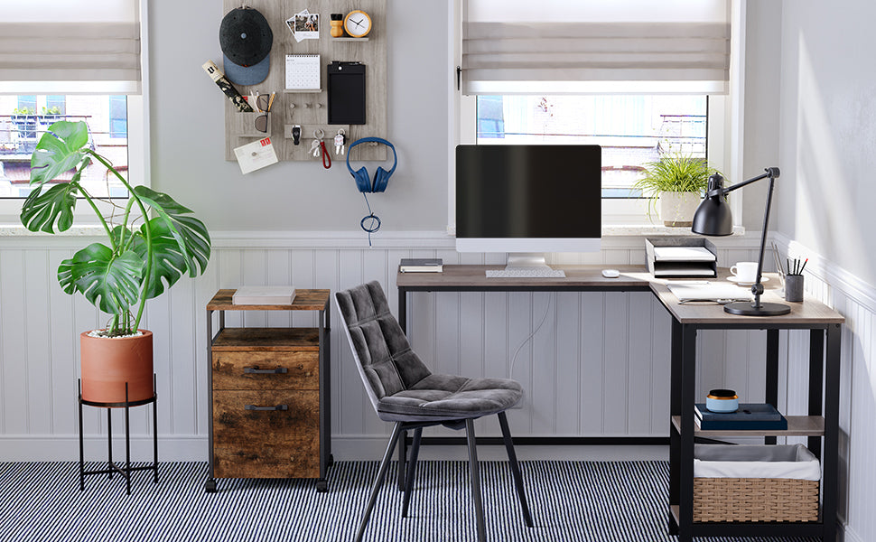 Schreibtisch, L-förmiger Computertisch, Eckschreibtisch mit 2 Ablagen, platzsparender Bürotisch im Industrie-Design, Gaming, einfacher Aufbau