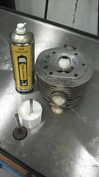 DPF Doctor Dieselpartikelfilter-Doktor - Dieselpartikelfilter Reinger -  Reiniger zum Lösen und Entfernen von Kohlenstoff- und Rußablagerungen 