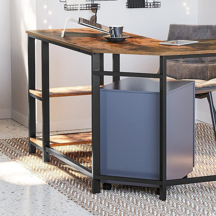 Schreibtisch, L-förmiger Computertisch, Eckschreibtisch mit 2 Ablagen, platzsparender Bürotisch im Industrie-Design, Gaming, einfacher Aufbau