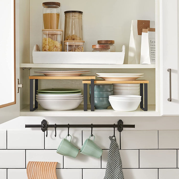 Gewürzregal, 2er Set, Küchenregal, Küchen-Organizer, erweiterbar, Gewürzhalter, stapelbar, aus Metall und Bambus, schwarz-naturfarben