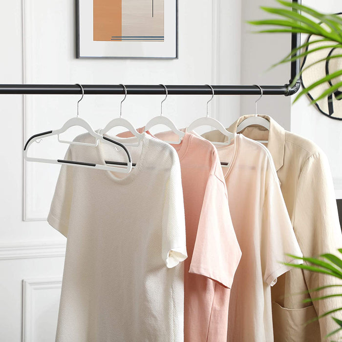 Kleiderbügel, 50er Set, Jackenbügel aus Kunststoff, gut belastbar, Anti-Rutsch-Design, platzsparend, 0,6 cm Dicke, um 360° drehbarer Haken, 42 cm lang