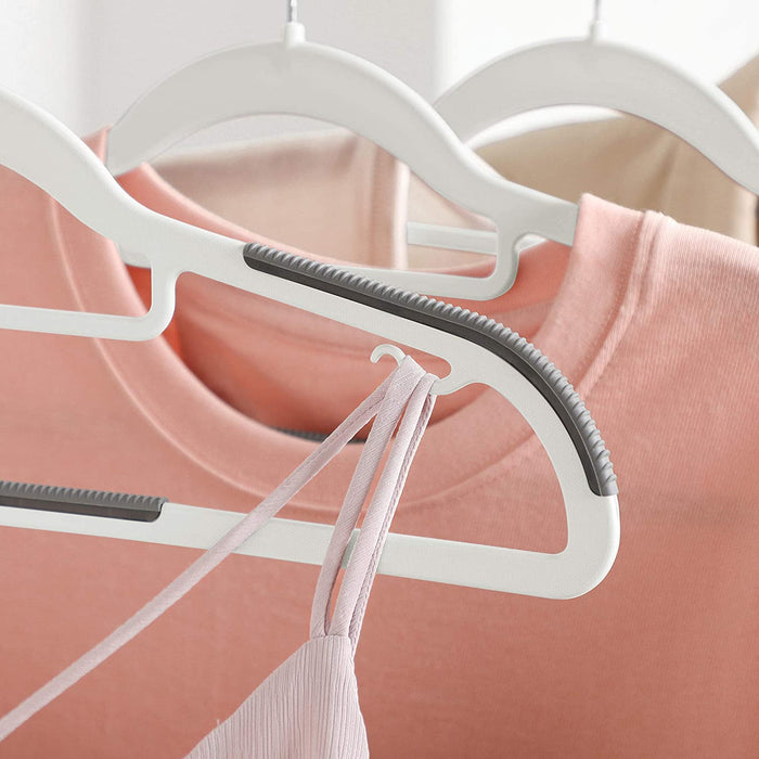 Kleiderbügel, 50er Set, Jackenbügel aus Kunststoff, gut belastbar, Anti-Rutsch-Design, platzsparend, 0,6 cm Dicke, um 360° drehbarer Haken, 42 cm lang