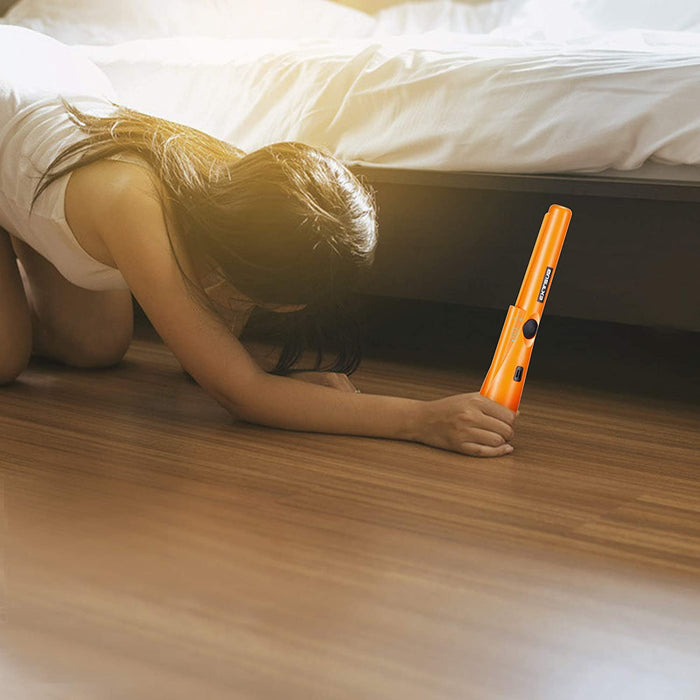 Tragbar Metallsuchgerät, Metallpointer Metalldetektor Metall Pin Pointer IP66 Wasserdichter eingebautem LED Indicator/Alarm Licht/ 360° Scan/Holster