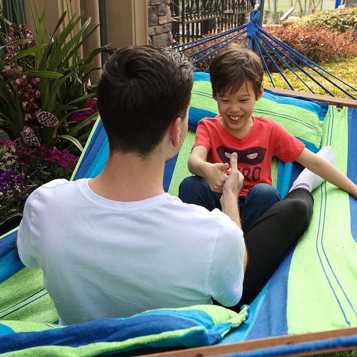 Hängematte mit 2 Kissen, Liegefläche ca. 210 x 150 cm, Belastbarkeit bis 300 kg